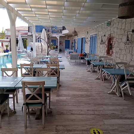 Cayirli Butik Çeşme